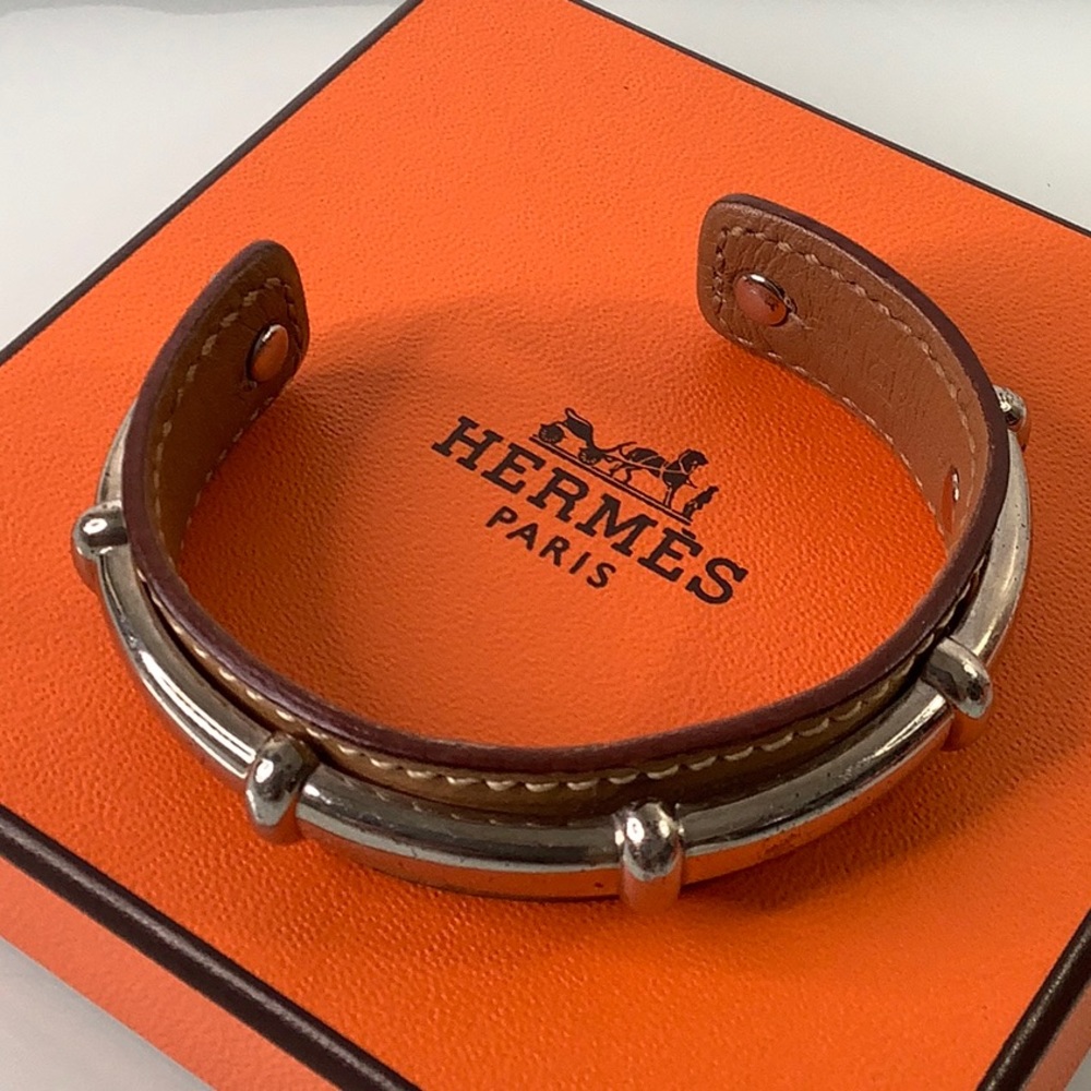 Hermes Agatha Bamboo on leather Cuff bracelet made in France EUC